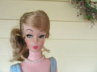 ELITE CREATIONS 1960 ' s WENDY Barbie swirl clone Doll Rare HTF 11 1/2 