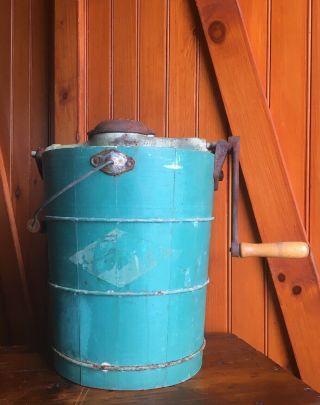 Early Antique Wooden Teal White Mountain Ice Cream Freezer 3qt Hand Crank