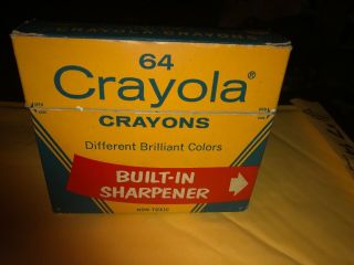 Vintage 64 Count Crayola Crayons Includes Indian Red Build - In Crayon Sharpener