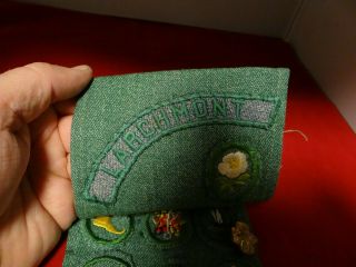 Vintage Girl Scout Sash 1960’s Larchmont With 31 Badges Patches Plus 6 Pins 3