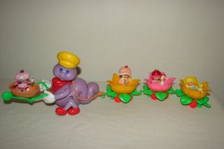 Vintage Strawberry Shortcake Berry Busy Bug With Miniatures