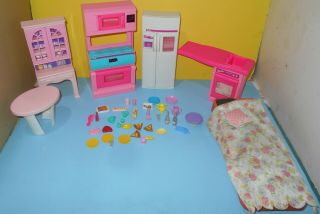 Barbie So Much To Do Kitchen Set Mattel 1994 Stove Fridge Sink Hutch W/ Food