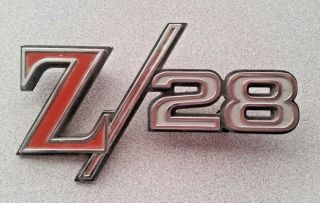 1969 Camaro Z28 Gm Emblem 8745869 Oem Vintage