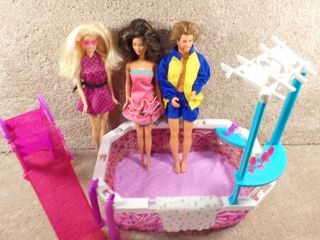 2008 Mattel Barbie Glam Pool Slide & Bar Two Barbie Doll ' s And Ken Doll Drink ' s 2