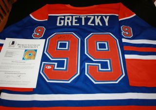 Wayne Gretzky Signed Jersey,  Edmonton Oilers,  Kings,  Rangers,  Beckett Bas Loa