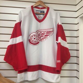 Vintage Detroit Red Wings Hockey Jersey Size Large