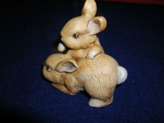 Vintage HOMCO Home Interiors Figurine - SHY BABY Bunny Rabbits 1454 2
