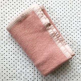 Vintage Pink Satin Trim Wool Baby Crib Blanket 40 X 33