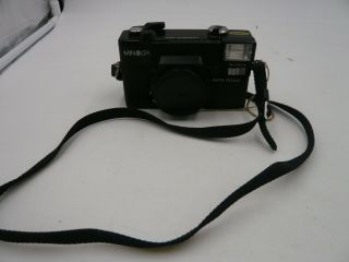 Minolta Vintage Hi - Matic AF2 Point and Shoot Automatic Camera with Lens Cap 3