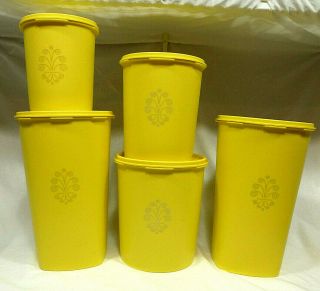 Set Of 5 Vintage Tupperware Servalier Nesting Yellow Canisters With Lids - Euc