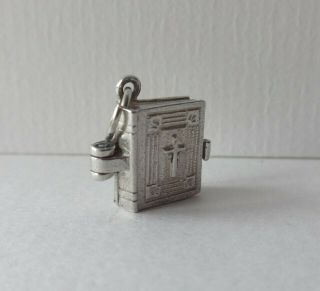 09 Vintage Nuvo Silver Charm Bible With Lords Prayer