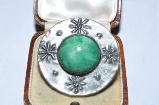 Lovely Vintage Arts & Crafts Pewter Brooch Set With A Mottled Green Glass Stone