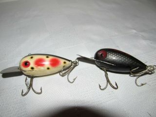 2 EARLY TULSA TACKLE DIZZY DIVER LURES,  ONE ADVERTISING THOMPSON PUMP CO. 2