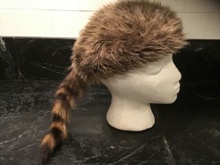 Vintage Coonskin Cap Real Tail,  Halloween Costume Dress Up Attire Small Adult