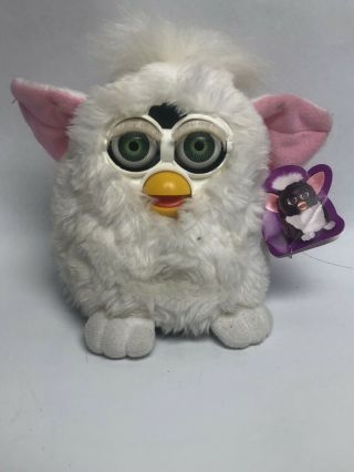 Vintage Furby 1998 70 - 800 white snowball with Tag And Manuals 3