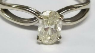 Vintage 14k White Gold 0.  85ct Oval Solitaire Natural Diamond Ring,  Size10.  5