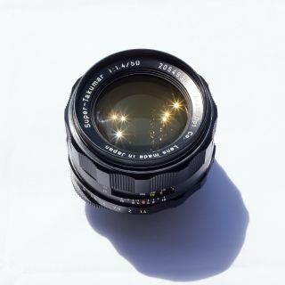 Vintage Asahi Takumar 50mm F/1.  4 Screw Mount Lens