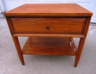 Cool Vintage Mid Century Modern La Period Furniture Nightstand End Table 50s Mcm