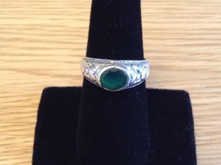 Vintage Sterling Silver Ring With Emerald Green Stone