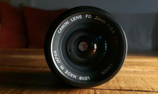 Canon Fd 24mm F2.  8 S.  S.  C.  Vintage Lens With Vello Fd To Ef/ef - S Mount Adapter
