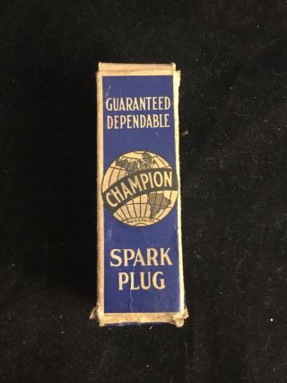 Vintage Champion Spark Plug / 6m 18mm 1 " Hex / With Box