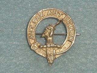 Fine Vintage Gunn Clan Hallmarked Silver Scottish Celtic Brooch Pin Shawl 1965