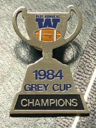 Vintage Cfl Pin - Winnipeg Blue Bombers Grey 1984 Champions
