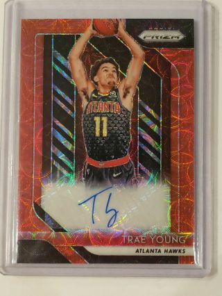 2018 - 19 Panini Prizm Rookie Signatures Auto Prizms Choice Red Trae Young Rc Ssp