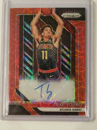 2018 - 19 Panini Prizm Rookie Signatures Auto Prizms Choice Red Trae Young RC SSP 2