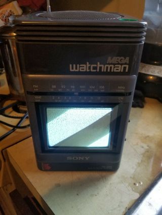 Vintage Sony Mega Watchman FD - 500 B&W TV Am/Fm Receiver Retro Travel 1990 2