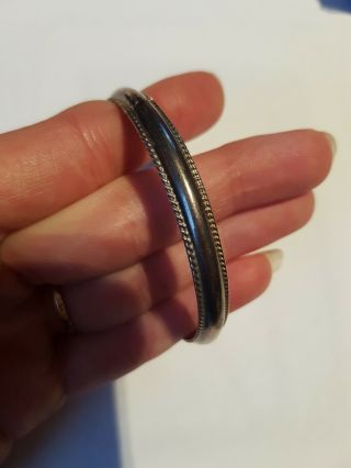 Vintage Sterling Silver Bangle Bracelet 15.  2g