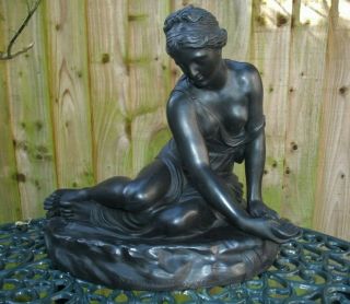 Antique 19thc Wedgwood Black Basalt Figure Of " Nymph At The Well "