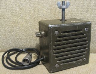 Vintage U.  S.  Army Signal Corps Mfp Loudspeaker Ls - 166/u For Jeep,  Etc.  Military