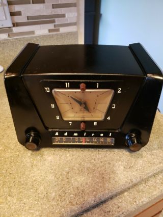 Vtg 50s Admiral Bakelite Tube Clock Am Radio Model 5x21