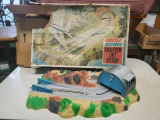 Vintage 1960s Ideal Toys Battle Action Fighter Jet Strip Box