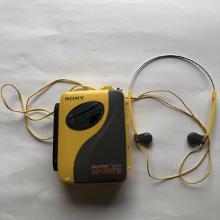 Sony Walkman Sports Wm - Sxf30 With Headset Vintage -