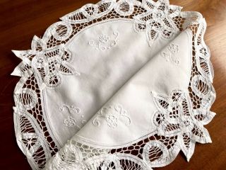 Vintage Hand Embroidered White Cotton Ribbon Lace Table Centre Cloth 18” Dia
