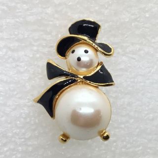 Signed Monet Vintage Snowman Brooch Pin Faux Pearl Cab Belly Enamel Xmas Jewelry