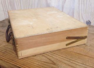Vintage Grumbacher Painters Box Dovetail Wood Case Handle Artist Supply Carrier 2