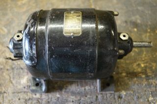 Vintage General Electric 1/4hp Motor 110vac,  1725 Rpm,  Frame 1450,  Model 28983