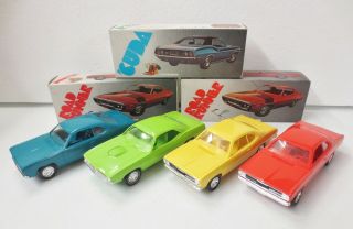 Ultra Rare Vintage General Mills Model Muscle Cars 1972 Duster 1970 Barracuda