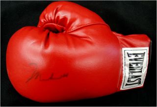 Muhammad Ali Hand Signed Autographed Red Everlast Boxing Glove Oa 8099565