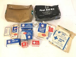 Vintage Oem Mercedes Benz White Cross First Aid Kit Q4860005