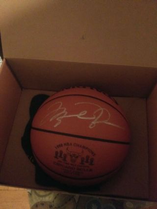 UDA Signed Michael Jordan Upper Deck Autograph Championship Game Ball Basketball 3