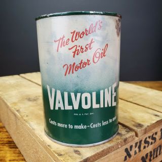Vintage Early Valvoline 1 Quart Motor Oil Can Tin Metal Advertising Empty