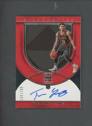 2018 - 19 Crown Royale Silhouettes Trae Young Hawks Rpa Rc Patch Auto /199