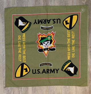 Vintage Vietnam War Era U.  S.  Army Special Forces Green Beret Bandana Scarf Ccn