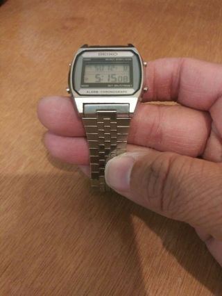 Vintage 1986 Seiko A904 - 5009 Men ' s Digital Alarm Chronograph LCD Watch 3