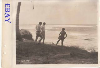 Aloma Of The South Seas Warner Baxter Barechested Vintage Photo