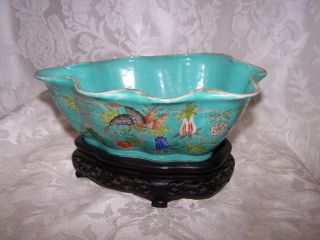 Stand & Leaf Bowl 19th.  Jiaqing Chinese Famille - Rose Green Brush Washer